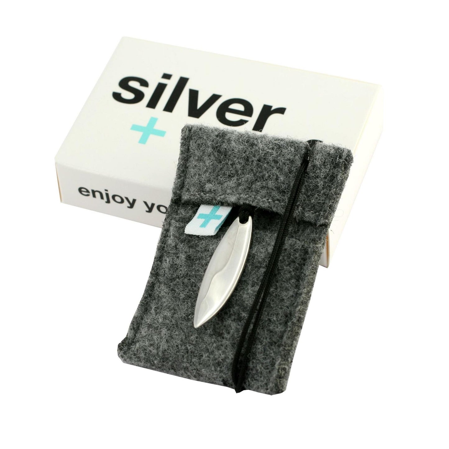 Silver+Surf Silber Schmuck Surfboard mit Totenkopf