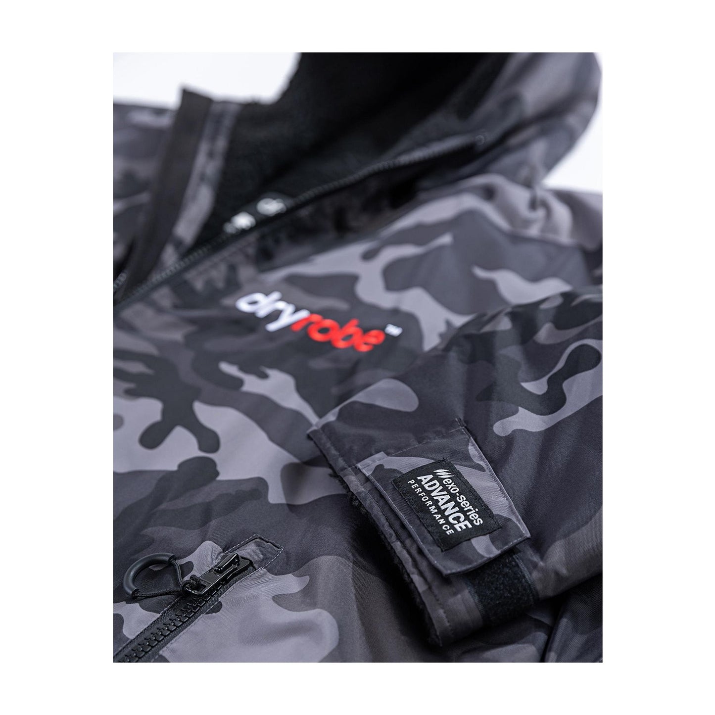 DRYROBE Advance Long Sleeve Schwarz Camo Adult